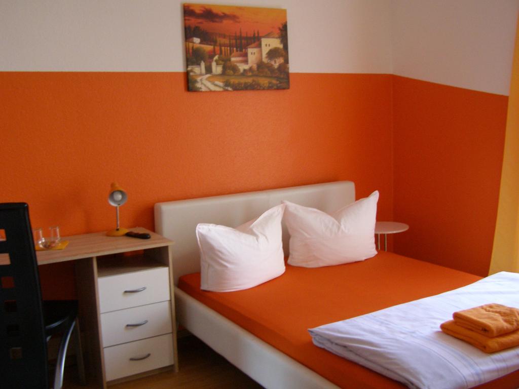Hotel Monopol Hilden Zimmer foto